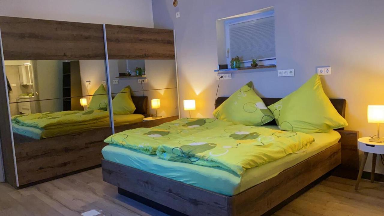 Stadtvilla Intzeplatz - Apartment Borkum Remscheid Esterno foto