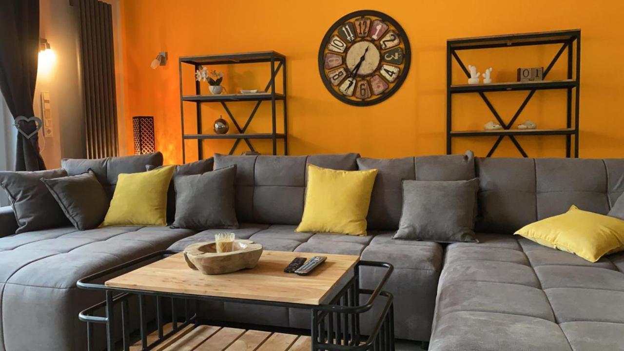 Stadtvilla Intzeplatz - Apartment Borkum Remscheid Esterno foto
