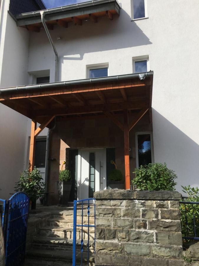 Stadtvilla Intzeplatz - Apartment Borkum Remscheid Esterno foto
